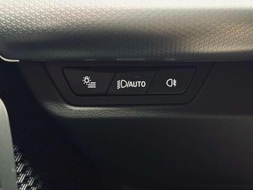 BMW X2 SDrive20i — photo 21