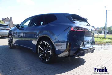 BMW iX3 50 XDrive — photo 5