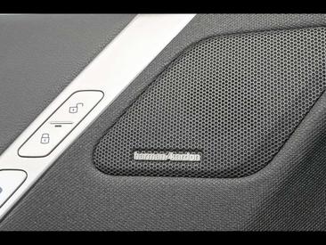BMW IX M60 — photo 10