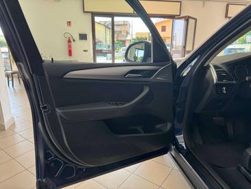 BMW X3 SDrive18d — photo 7