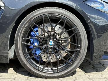 BMW M4 Competition — photo 11