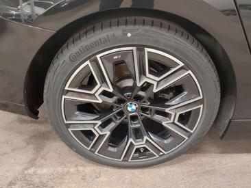BMW Série 5 520d — photo 8