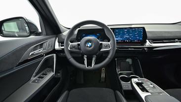 BMW X2 SDrive20d — photo 12