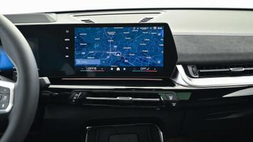 BMW X2 SDrive20d — photo 13