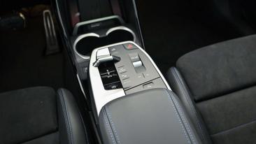 BMW X2 SDrive20d — photo 14