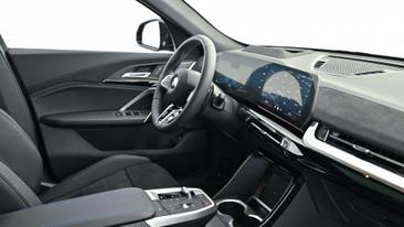 BMW X2 SDrive20d — photo 23