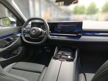 BMW Série 5 520d — photo 23