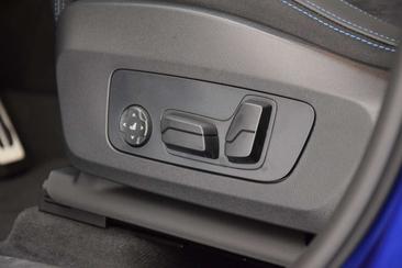 BMW X1 SDrive18d — photo 11