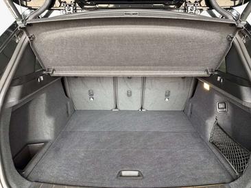 BMW X1 SDrive20i — photo 8