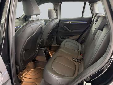 BMW X1 SDrive20i — photo 11