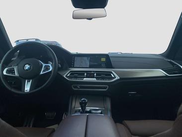 BMW X5 XDrive40d — photo 10