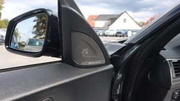 BMW Série 2 Berline 230i — photo 13