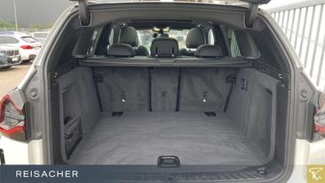 BMW iX3 — photo 10