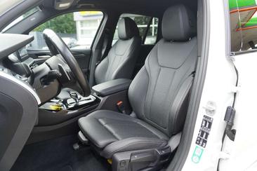 BMW X3 XDrive30e — photo 10