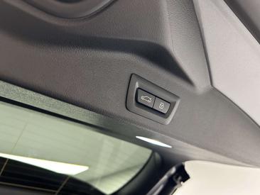 BMW X5 XDrive50e PHEV — photo 13