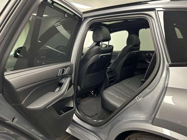 BMW X5 XDrive50e PHEV — photo 17