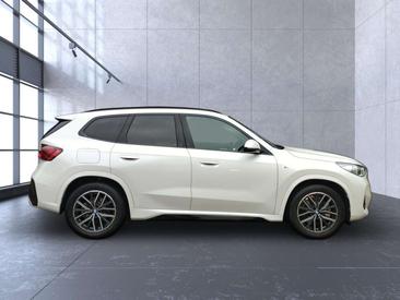 BMW X1 XDrive23d — photo 2