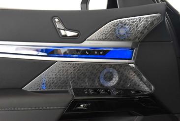 BMW Série 7 Berline 740d XDrive — photo 19