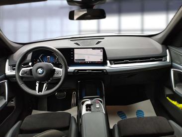 BMW X1 XDrive23d — photo 12