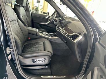 BMW X5 XDrive30d — photo 9