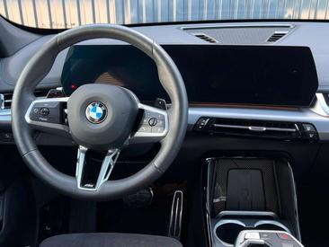 BMW X1 SDrive18i — photo 9