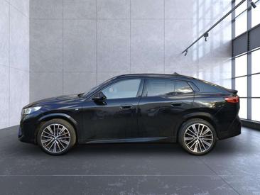 BMW X2 SDrive20d — photo 2