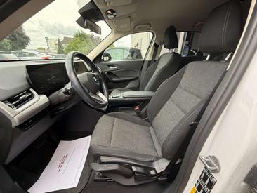 BMW IX1 XDrive30 — photo 10