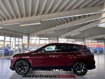 BMW IX M60 — photo 3