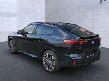 BMW X2 SDrive20d — photo 3