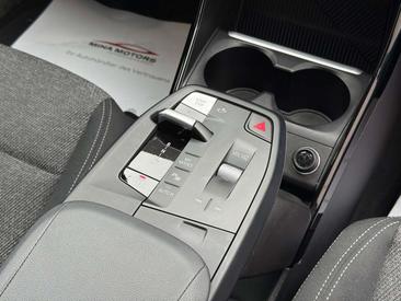 BMW IX1 XDrive30 — photo 14