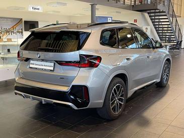 BMW X1 SDrive18i — photo 3