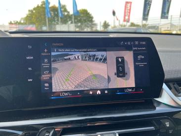BMW X2 SDrive20d — photo 14