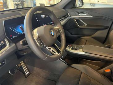 BMW X1 SDrive18i — photo 7
