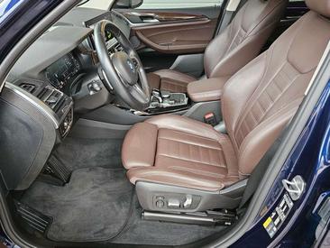 BMW X3 XDrive30e — photo 9