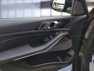BMW X5 XDrive30d — photo 8