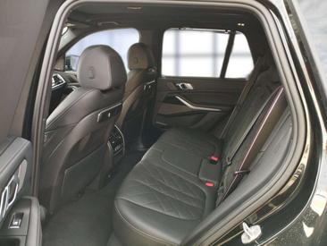 BMW X5 XDrive30d — photo 12