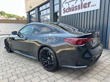 BMW M4 CSL — photo 4