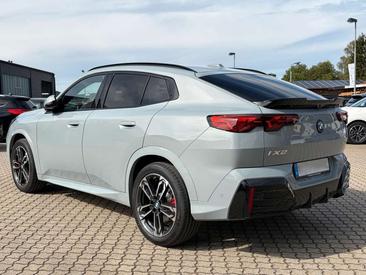 BMW IX2 EDrive20 — photo 5