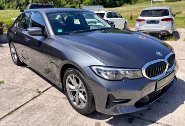 BMW Série 3 Berline 320e — photo 3