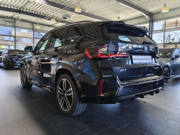 BMW X1 SDrive18i — photo 5