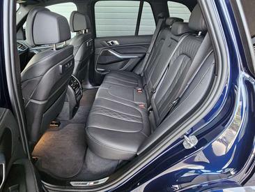 BMW X5 XDrive45e — photo 14