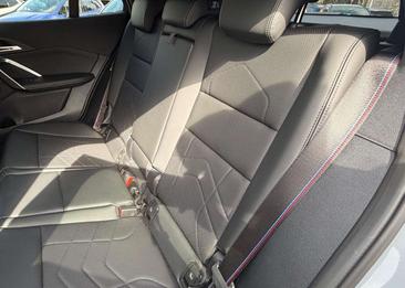 BMW IX2 EDrive20 — photo 13