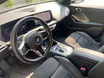 BMW Série 1 Berline 120i — photo 9