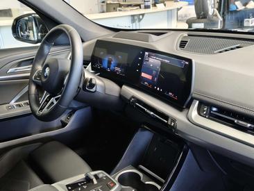 BMW X1 SDrive18i — photo 10