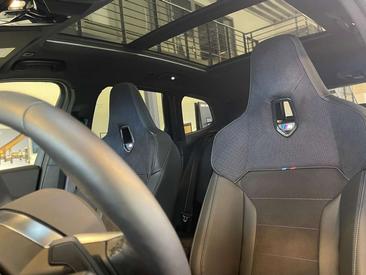 BMW X1 SDrive18i — photo 14