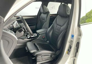 BMW X3 XDrive30e — photo 8