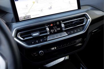 BMW X3 XDrive30d — photo 16