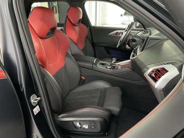 BMW XM Label — photo 14