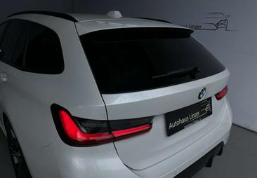 BMW Série 3 Berline 318d — photo 32