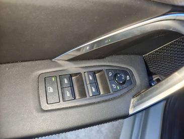 BMW X2 SDrive20i — photo 8